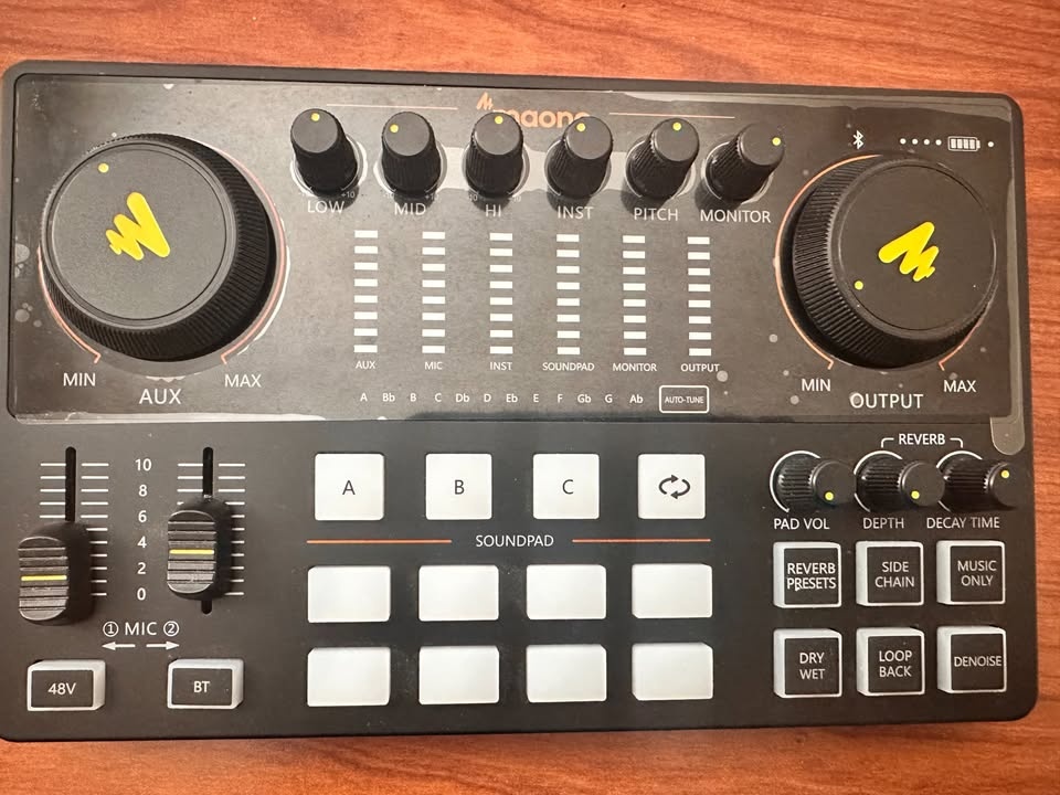 Maono All-In-One Maonocaster AME2 Integrated Audio Production St - photo 4