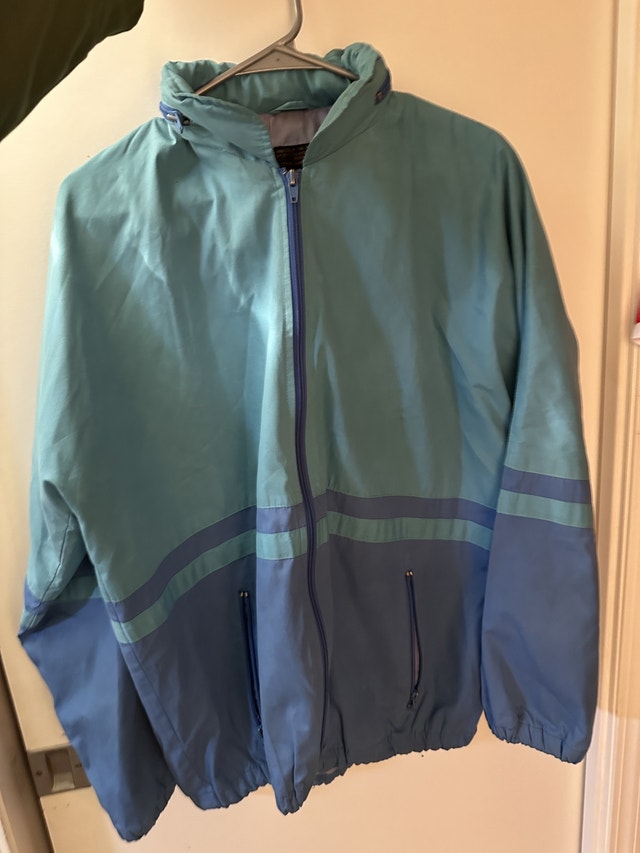 Blue zip up lightweight windbreaker/track jacket