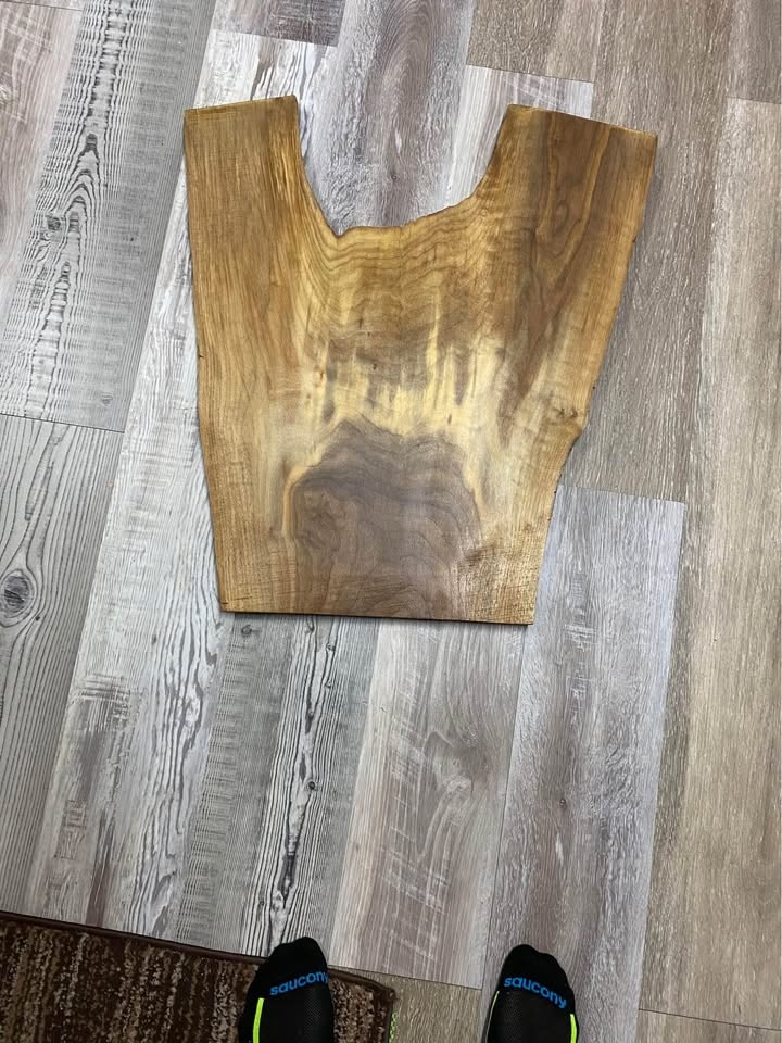 Black Walnut Center Piece