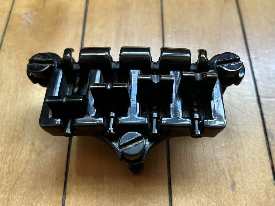 Gibson Bass Bridge - photo 2