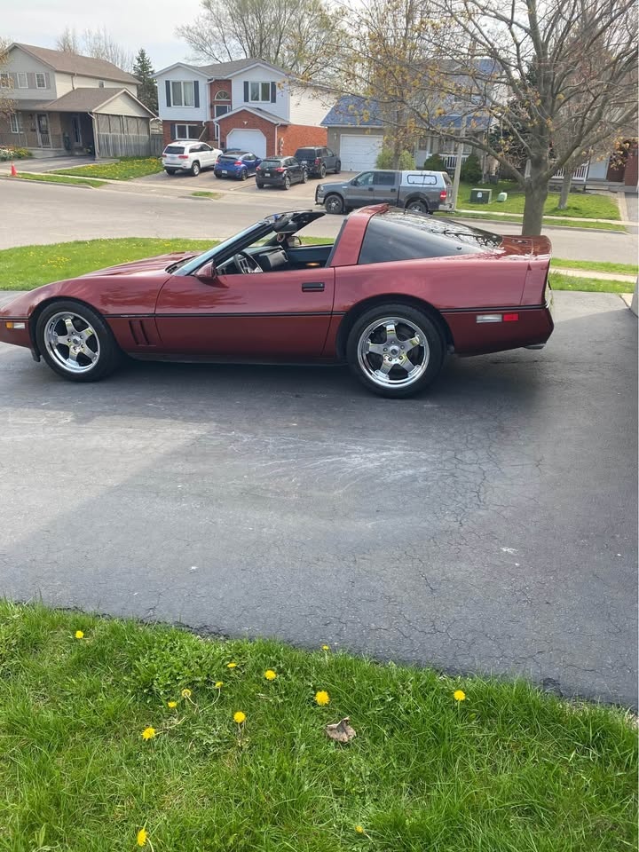 1987 Chevrolet Corvette - photo 2