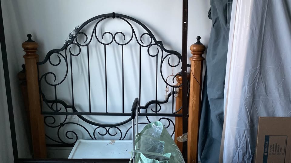 Full Size Bed Set - photo 3