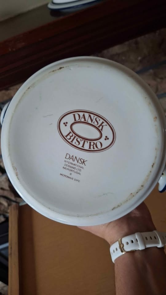 Dansk Bistro Round Covered Casserole - photo 5