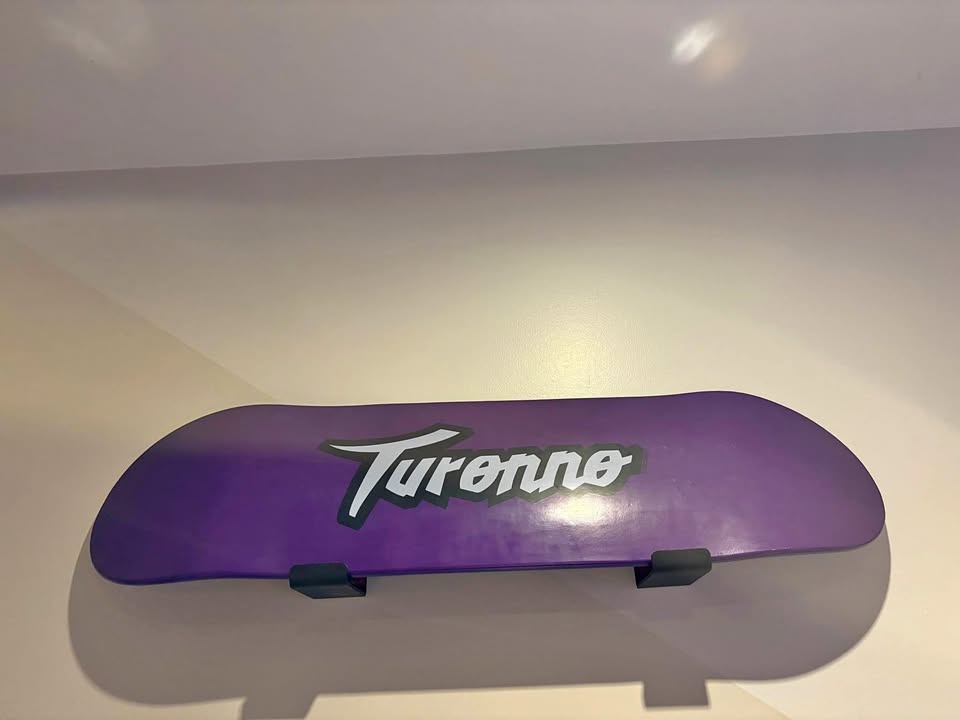 Turonno Skateboard Deck