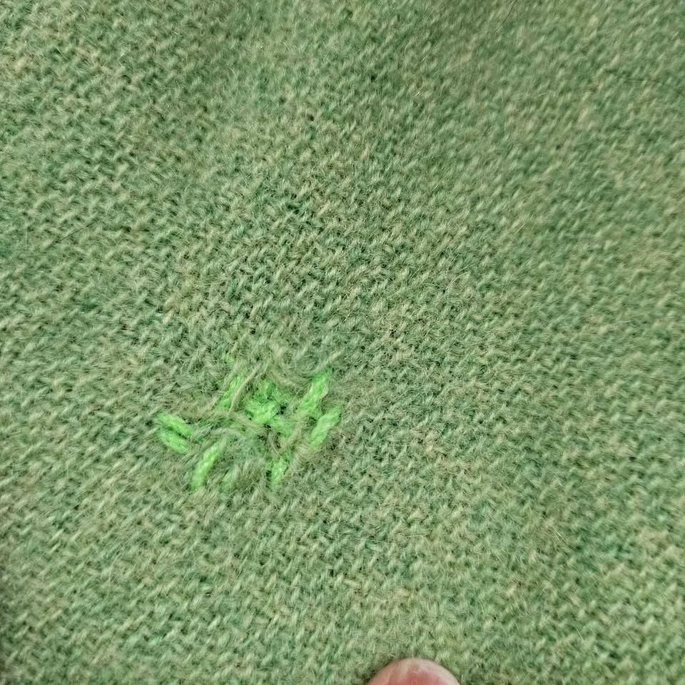 Eaton's Braemore Green Wool Blanket - photo 4
