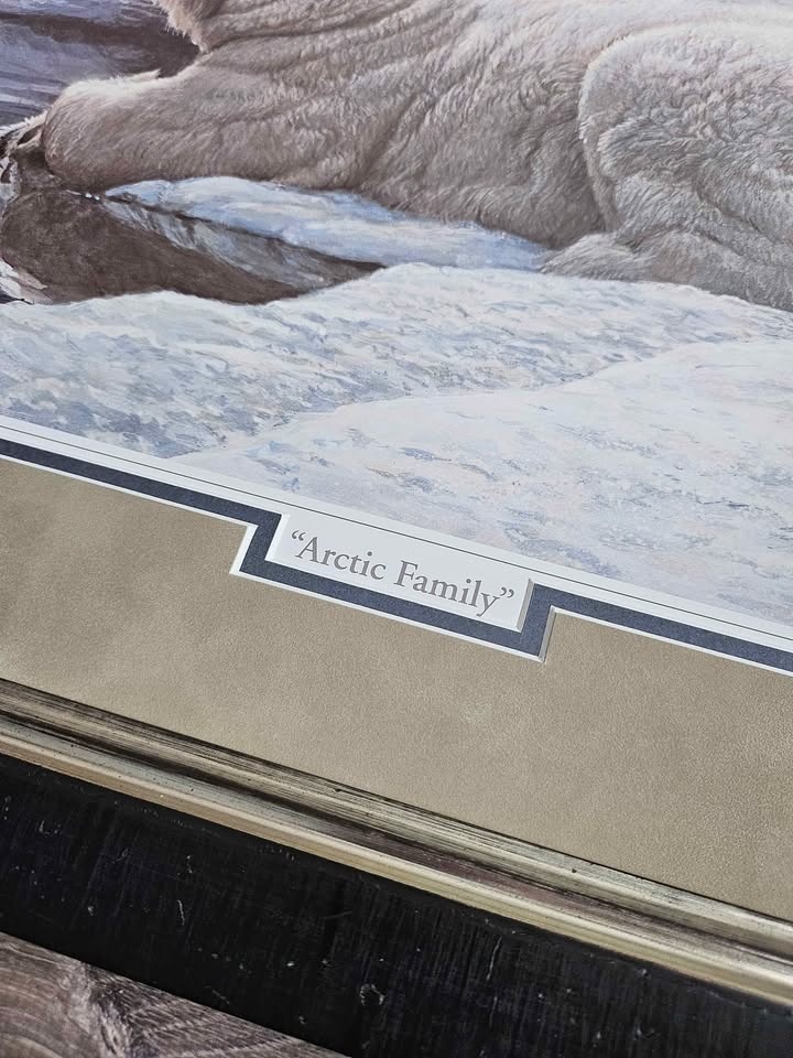Robert Bateman Arctic Family Polar Bear Framed Art - photo 2