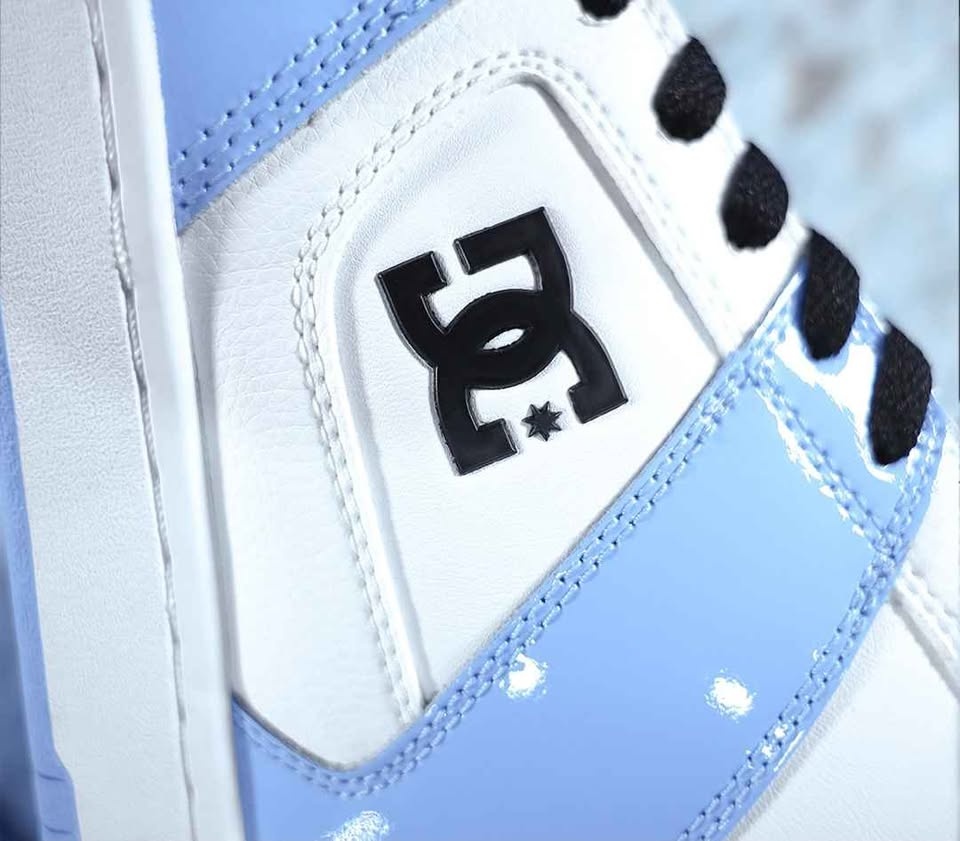 Brand New Womens DC Shoes - photo 3