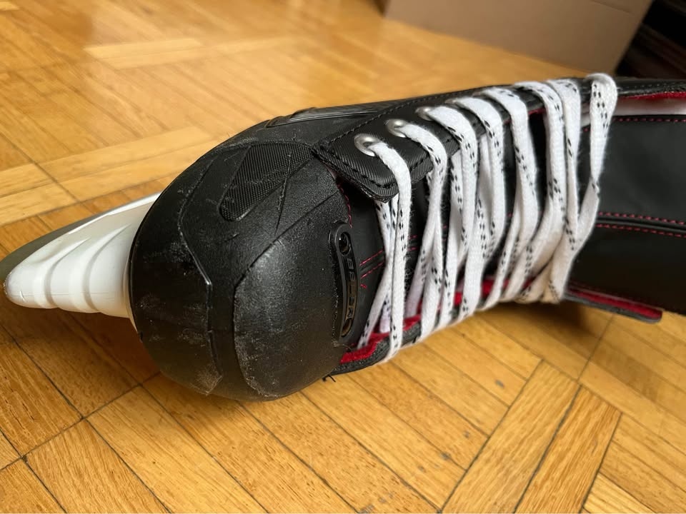 Hockey Skates Size 11.5 - photo 2