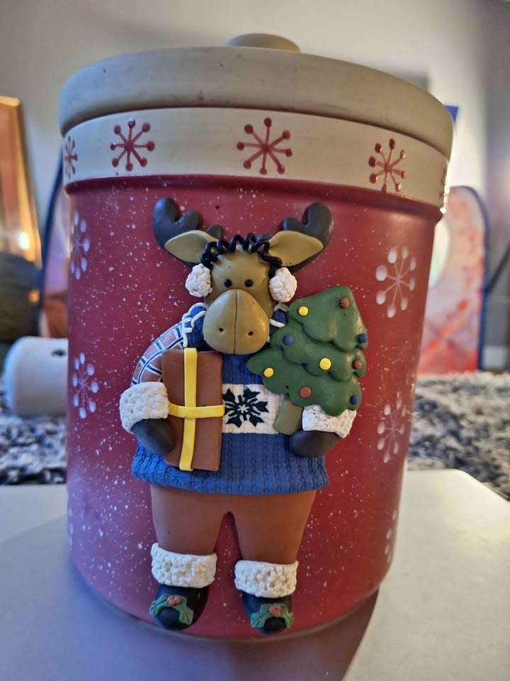 Large 3D Reindeer Xmas Cookie Jar