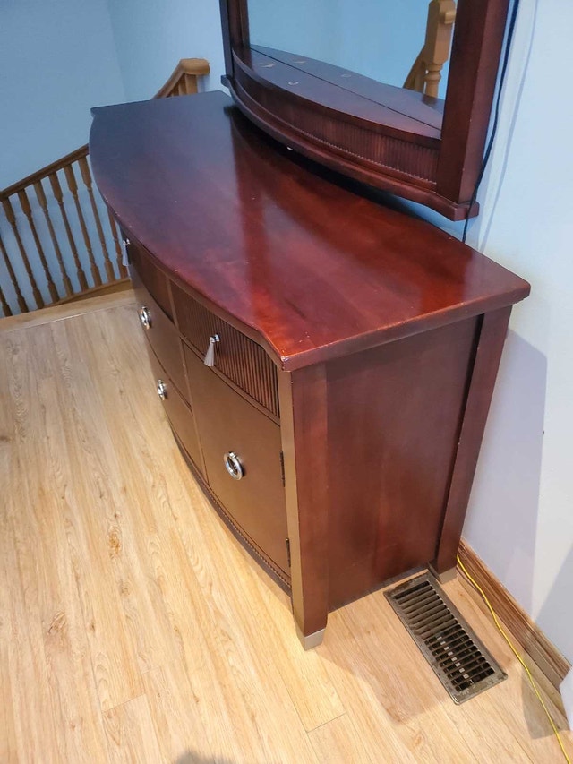 Dark brown dresser with lighted mirror - photo 2