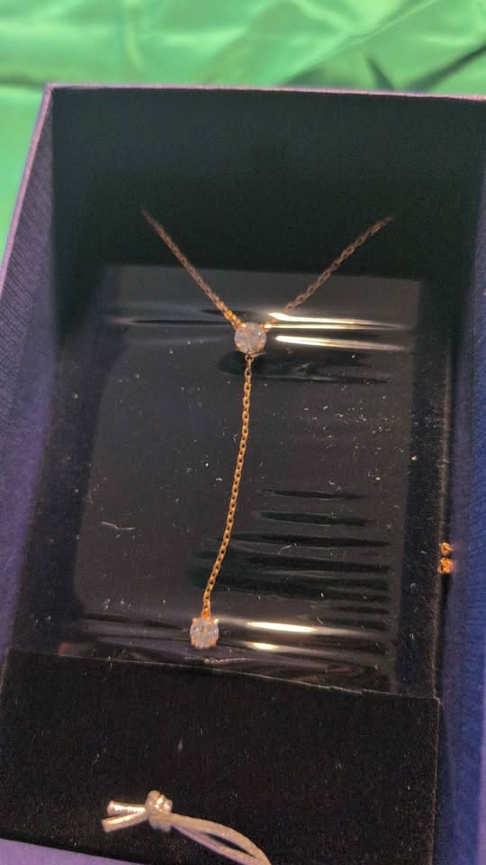 Authentic Swarovski Crystal Necklace – With Original Box - photo 3