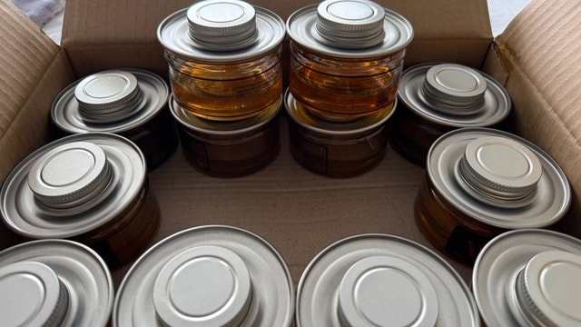 1 box of 24 units Leo light chafing fuel 2 hrs dish - photo 2