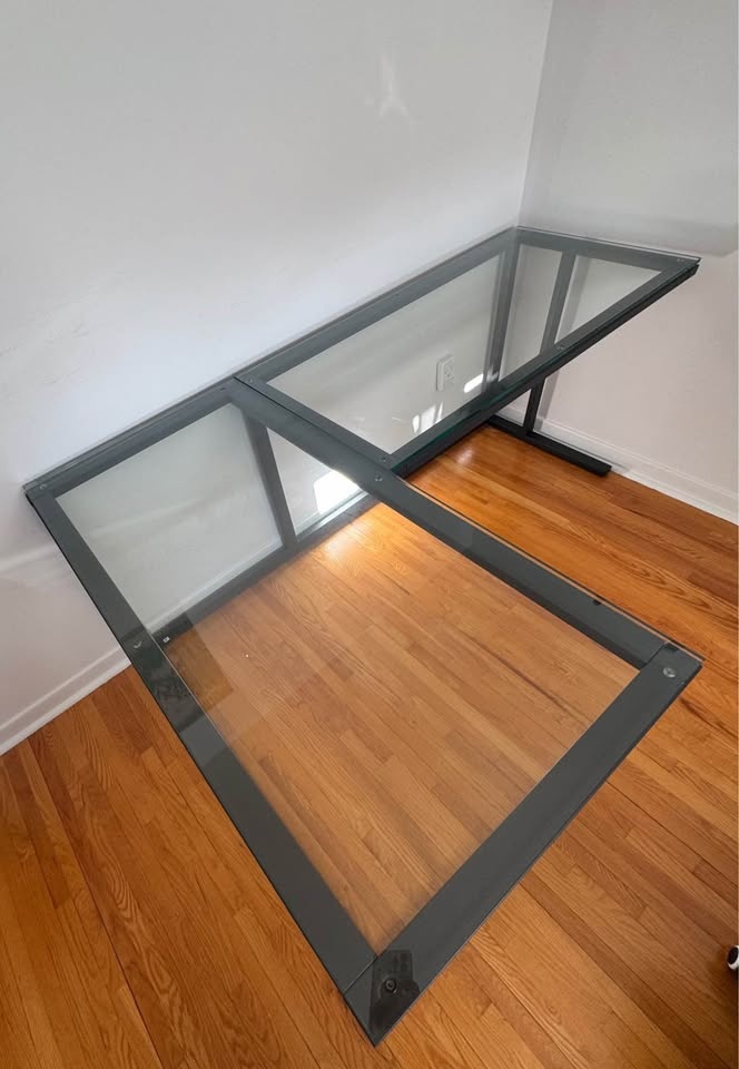 Crate & Barrel Pilsen L-Shaped Glass Desk - photo 2