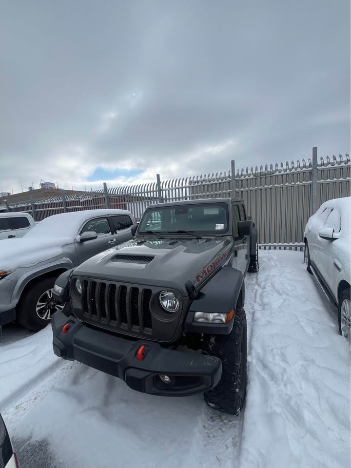 2021 Jeep Gladiator - photo 2