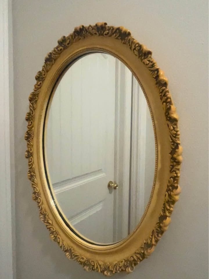 Rome Oval Beveled Gold Wall Mirror - photo 3