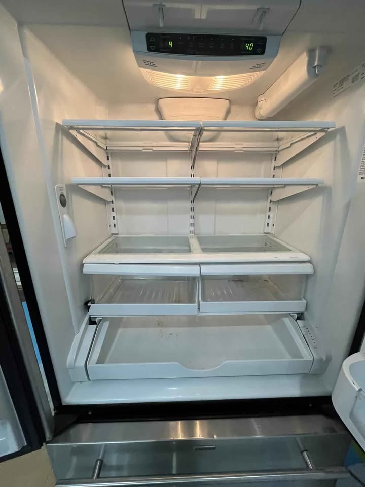 Jenn-Air Stainless Steel French Door Refrigerator 20 Cu Ft - photo 3