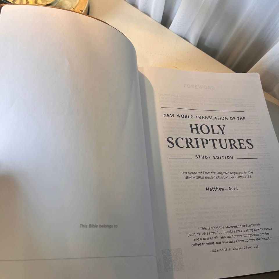 New World Translation Holy Scriptures Study Edition-Matthew-Acts - photo 4