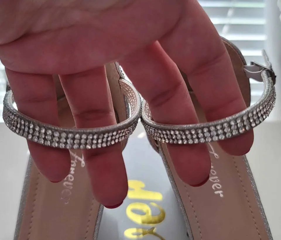 NEW Silver Wedding Wedge Heels Size 8 image indicator(4)