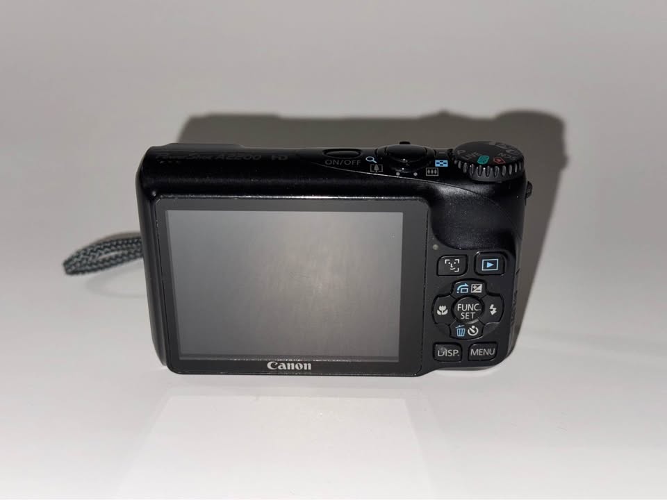 Canon PowerShot A2200 HD Digital Camera + Charger + 2 Batteries - photo 4