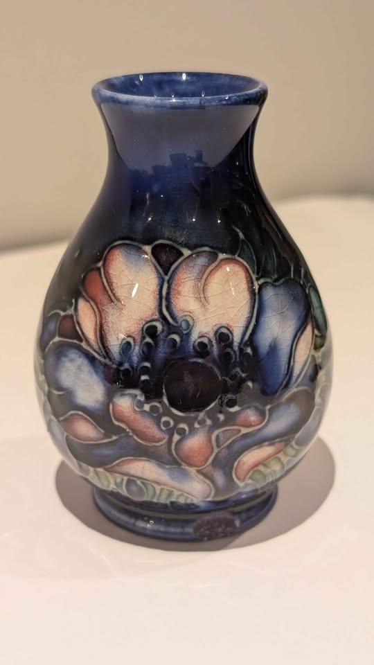 Moorcroft small 4" vase - photo 2