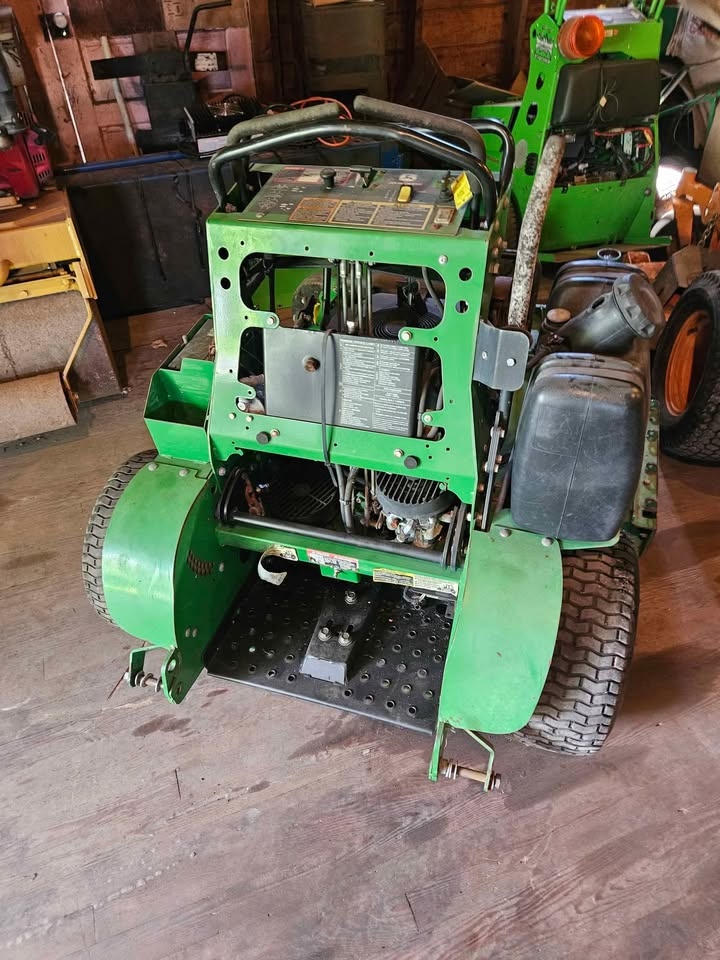 John Deere 652r for parts or repair.. - photo 2