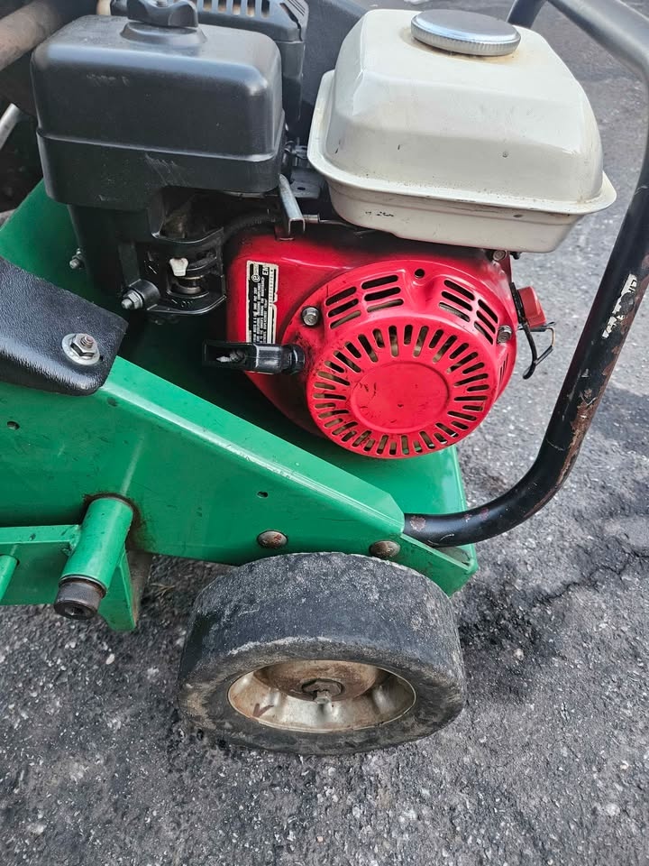 Billygoat Professional Aerators Honda Powered - photo 5