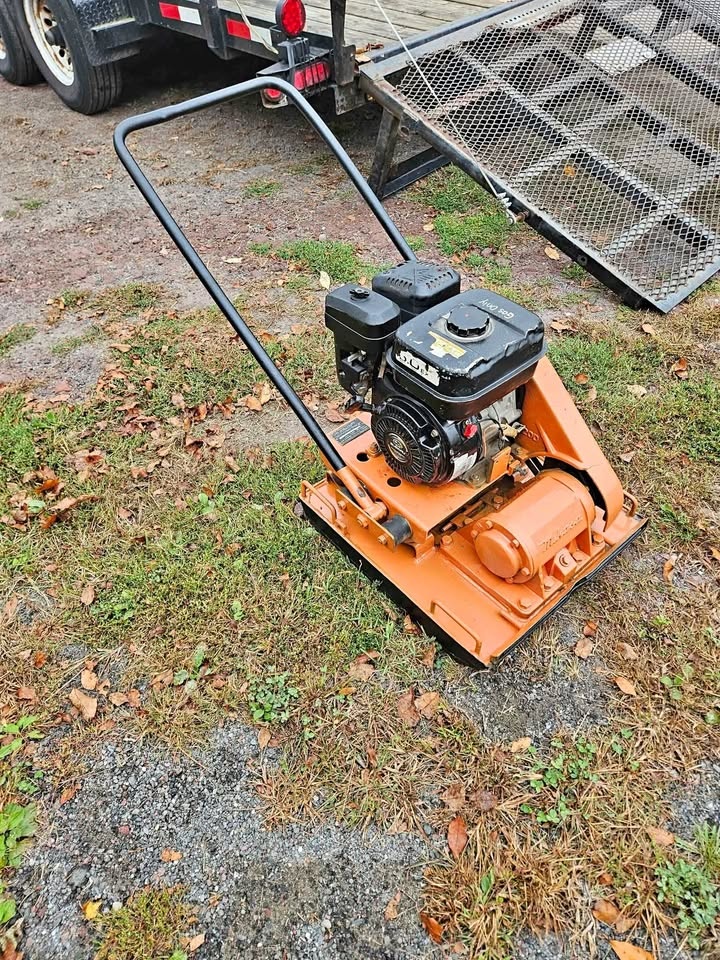 Mikasa Plate Compactor Model MVC90