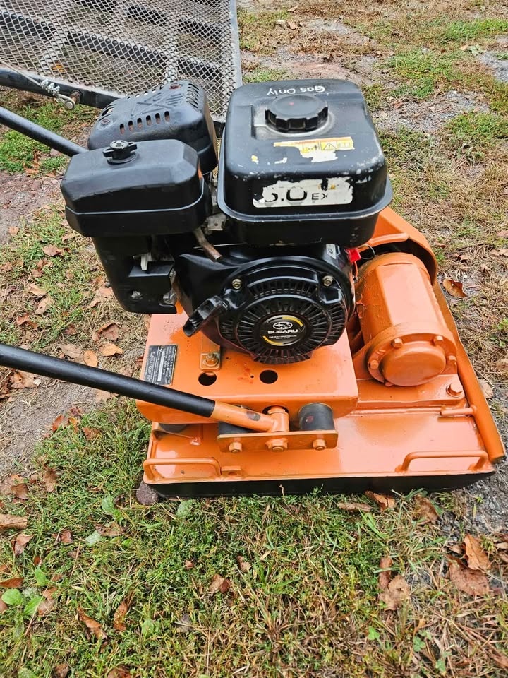 Mikasa Plate Compactor Model MVC90 - photo 5