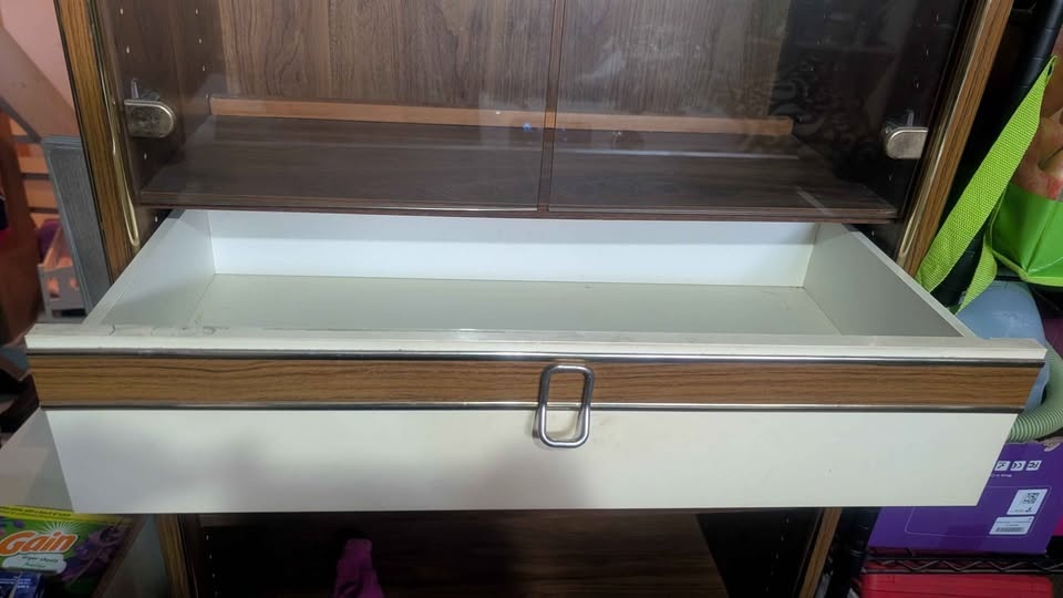 Cabinet - photo 2