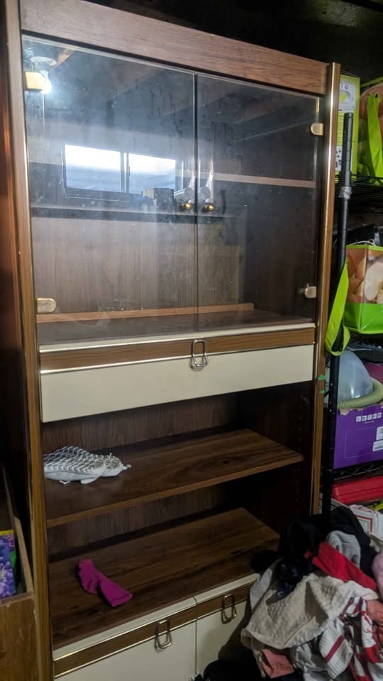 Cabinet - photo 3