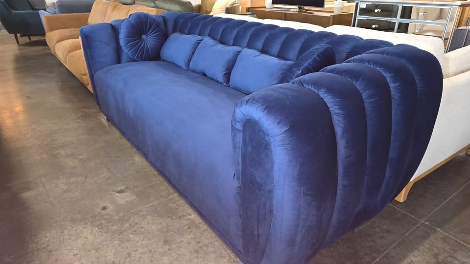 Byrd 91" Velvet Rolled Arm Sofa - photo 3