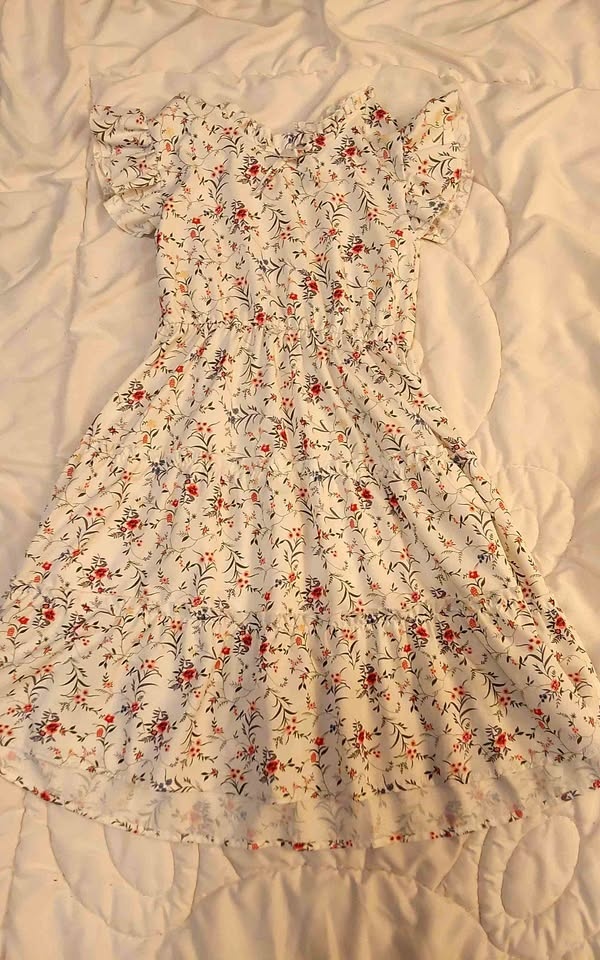 Flower vintage dress 10-12 girls