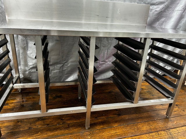 Commercial Stainless Steel 3-Bay Bakery Prep Table / Oven Stand - photo 2