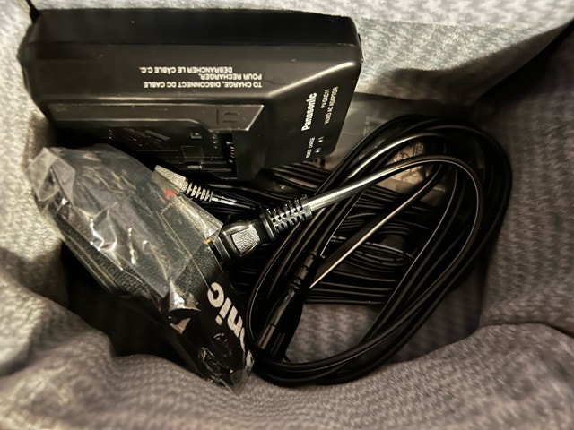 Panasonic PV-GS9 MiniDV Camcorder KIT - Tested & Working - photo 4