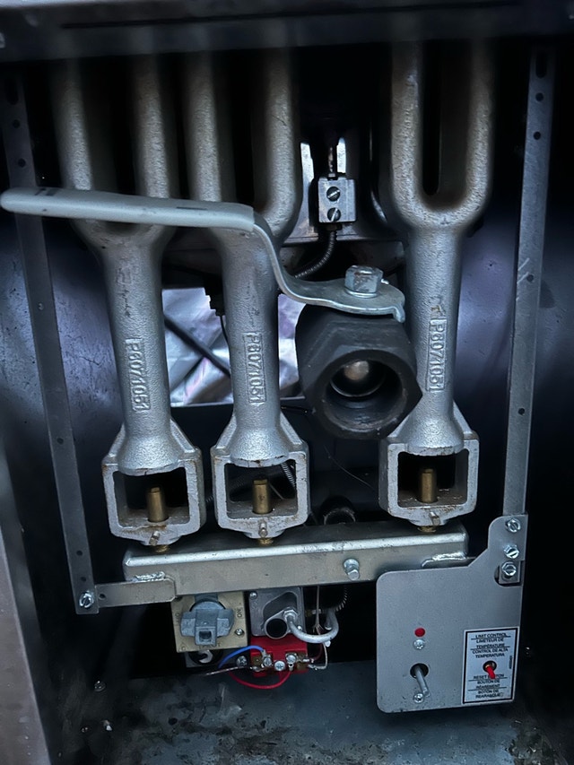 Pitco 40C+ LP Gas Fryer - Hose & Regulator Included - photo 2