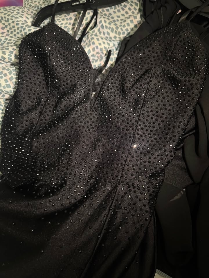 Black Sparkly Prom Dress - Size Small - photo 4