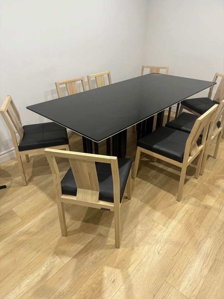 Elegant Dining Table Set with 8 Wooden Chairs – White & Black - photo 2