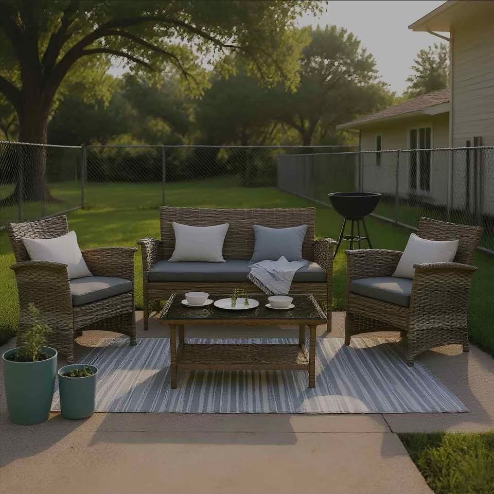 Brand New 4pc Gerona Conversation Set - In Box