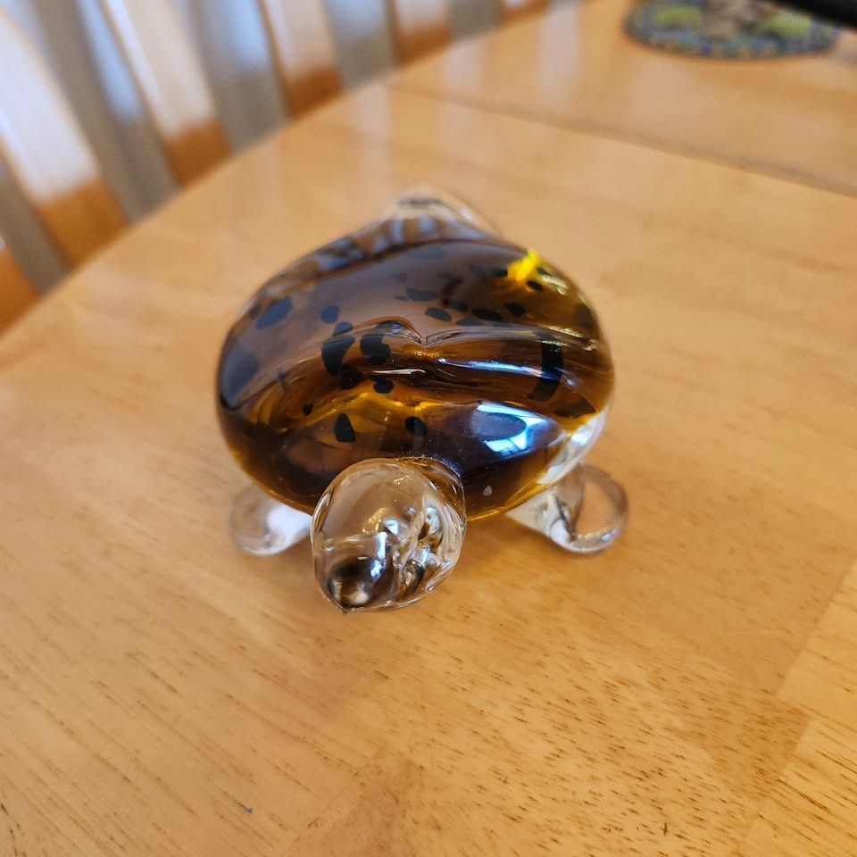 Golden Amber and Clear Glass Turtle Paperweight Figurine, Decor - photo 2