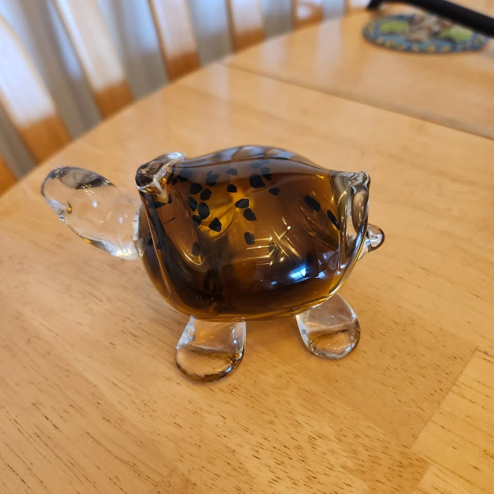 Golden Amber and Clear Glass Turtle Paperweight Figurine, Decor - photo 3