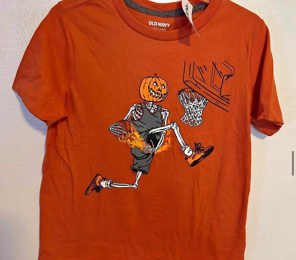 Boys T-shirt - Size Small (Ages 6-7)
