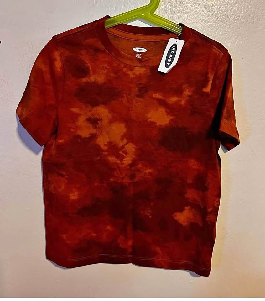 BOYS TSHIRT SIZE SMALL PRICE $15 AGE 6-7
