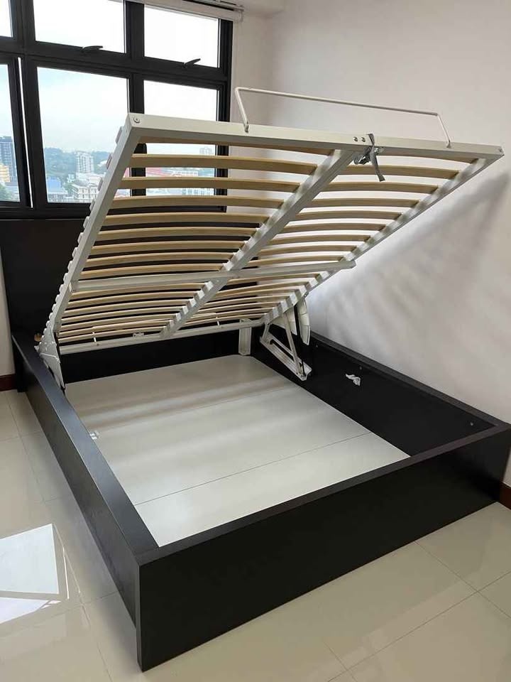 🇨🇦 IKEA Queen Storage Bedframe - photo 2