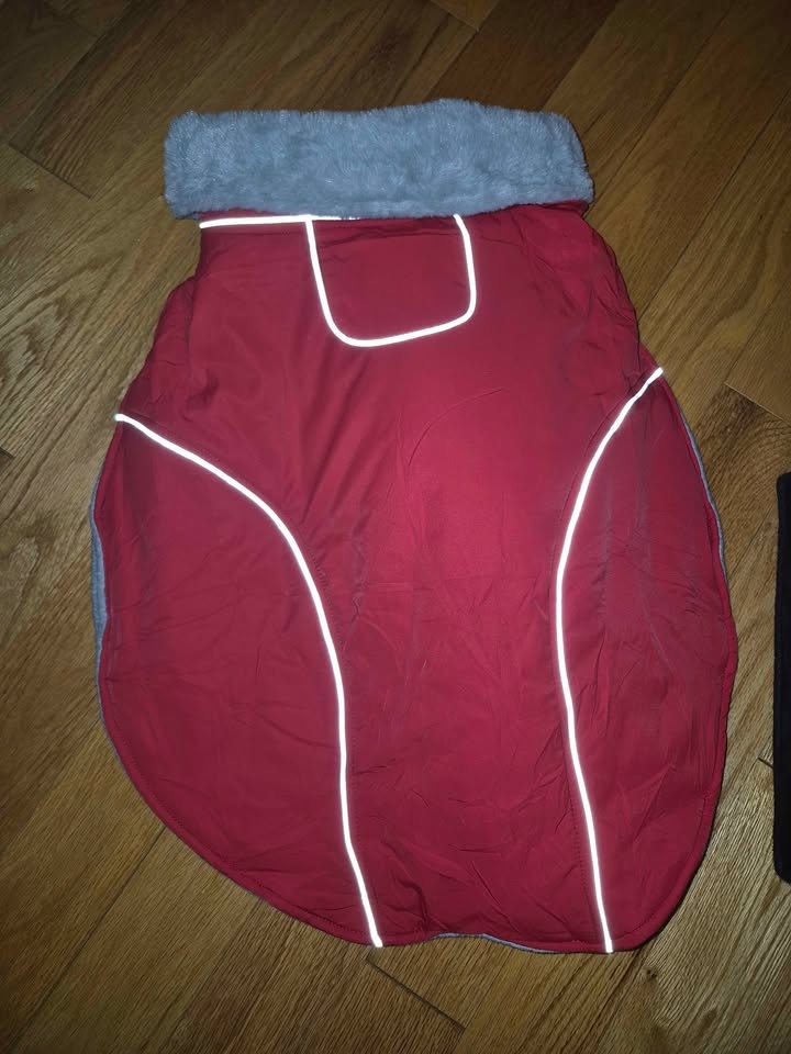 Weather resistant lined/warm dog coat - XL - photo 4