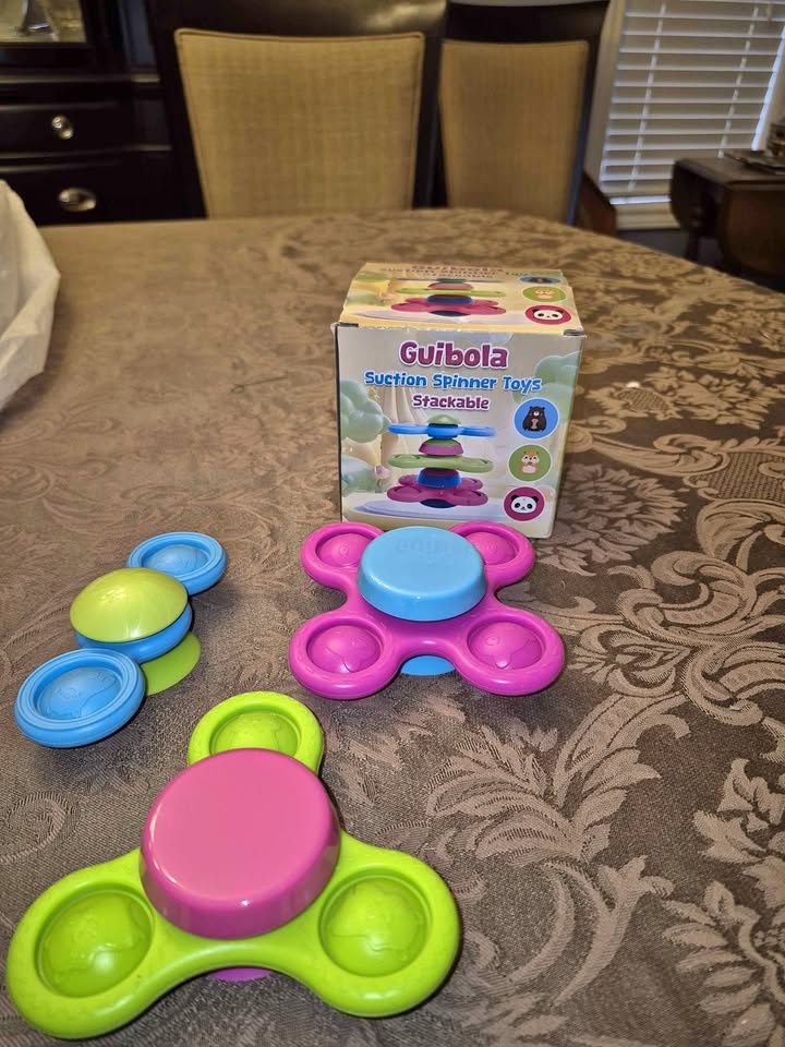 Guibola Stackable Suction Cup Spinners - Brand New