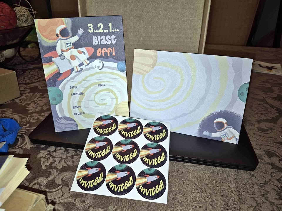 Space themed Invitations and envelopes