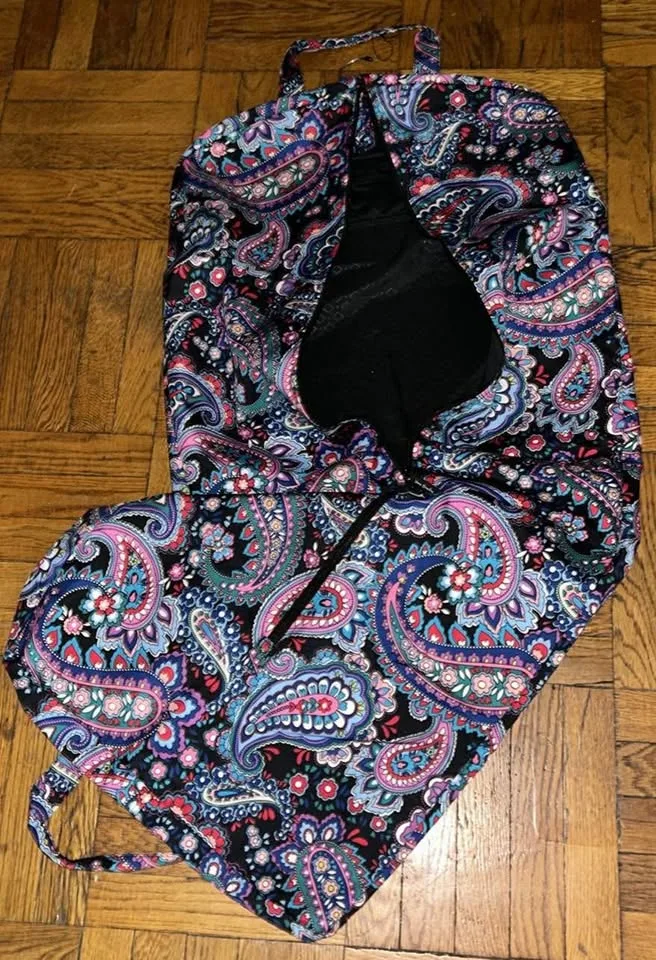 Vera Bradley NEW Hanging Paisley Garment Bag image indicator(3)