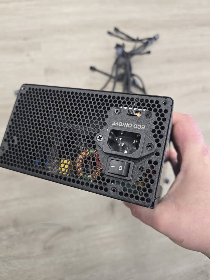 EVGA SuperNOVA 1300 G2, 80+ GOLD 1300W, Fully Modular - photo 5