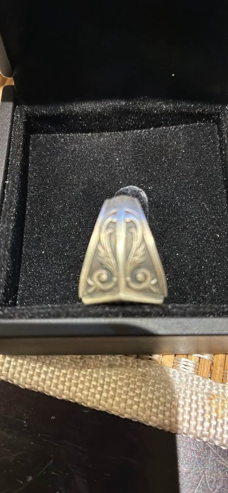 Silver Ring Size 7 - photo 4