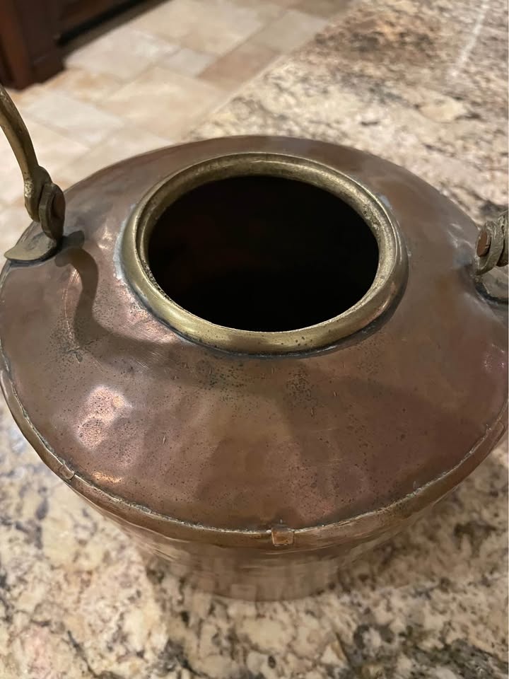 Antique Copper Kettle with Brass Finishing - photo 2
